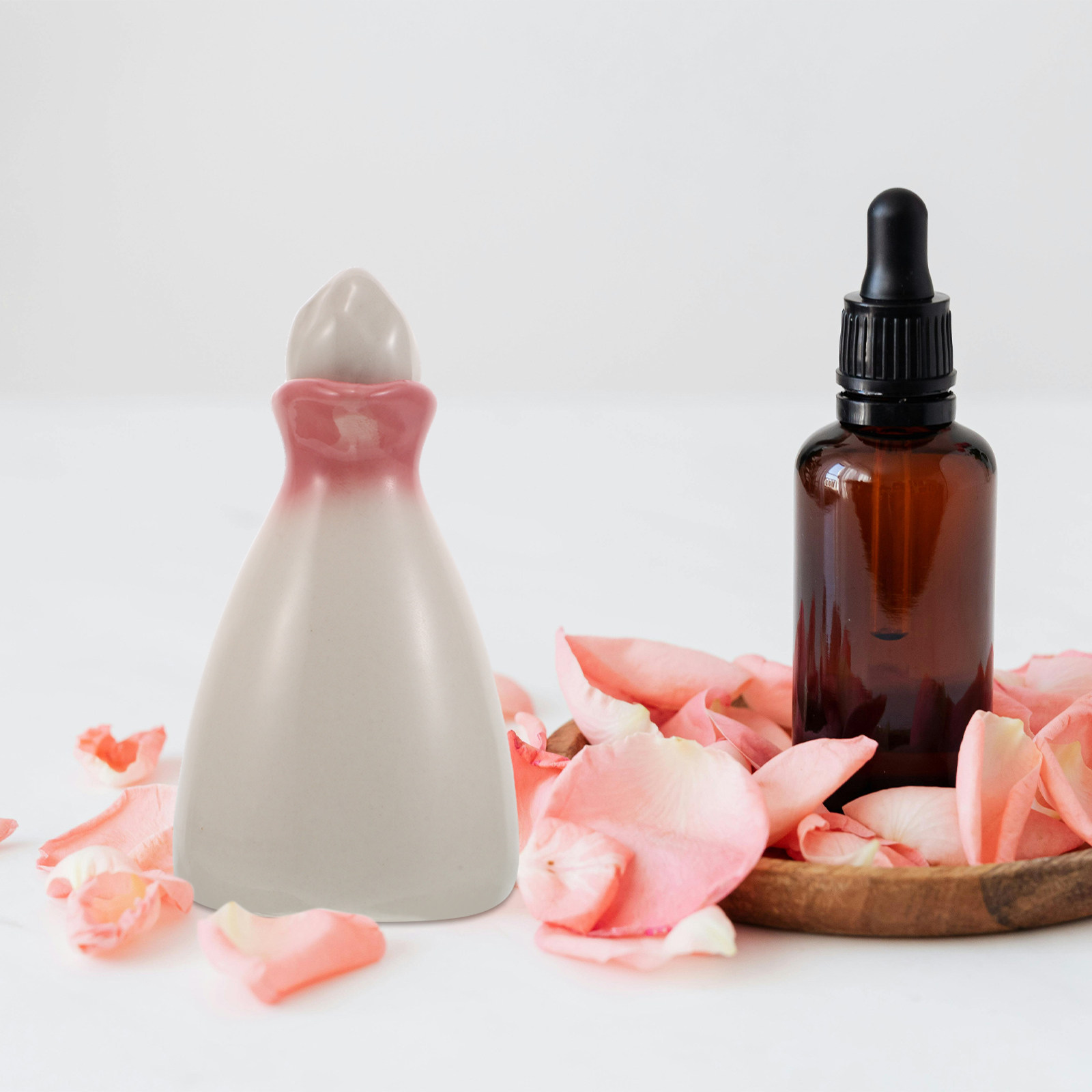 Spa Massager - 40Ml Ceramic Essential Oil Bottle Japanese