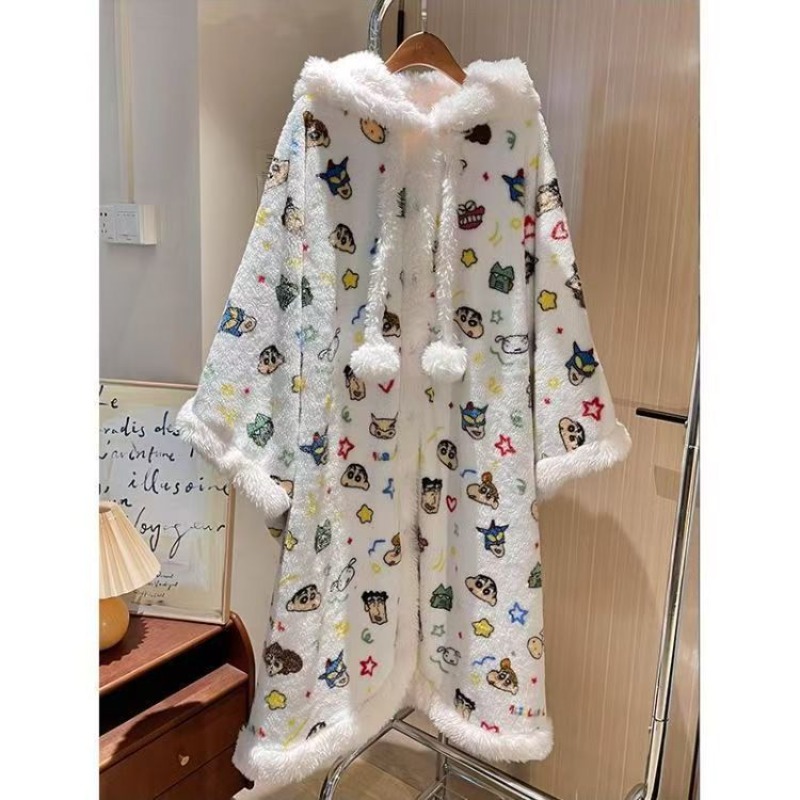 Crayon Shin-chan cartoon  cora - Bathrobe 评论和价格